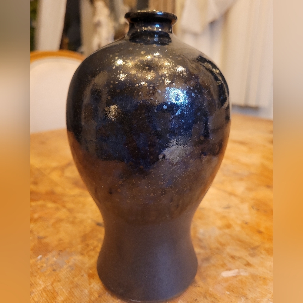 VTG Mid Century Mikasa Diane Love Pottery Handcrafted Black Glazed Japan Vase